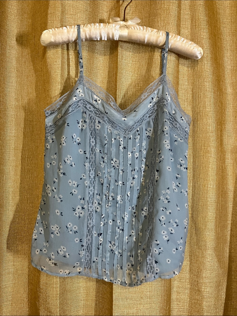 Abercrombie & Fitch Light Blue Floral Lace-Trim Camisole